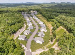 38 Pineview Dr, Candia, NH 03034