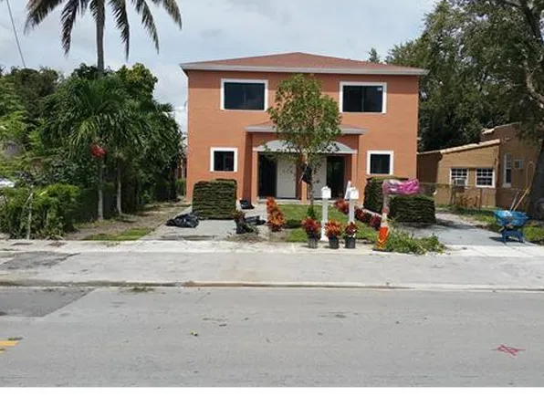 1483 NW 32nd St, Miami, FL 33142