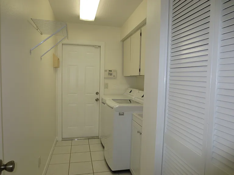 3132 Brunswick Cir — Photo 21