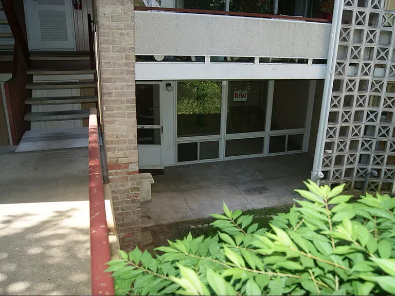 7527 Spring Lake Dr #B2 — Photo 1
