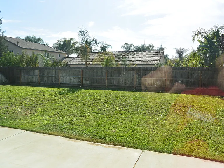 3337 W Tyler Ave — Photo 8