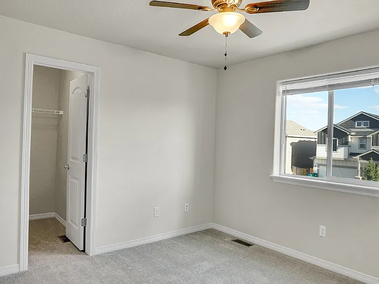 6782 Galpin Dr — Photo 22