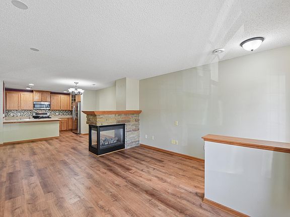 5th image of 2489 Dawes Pl Unit D