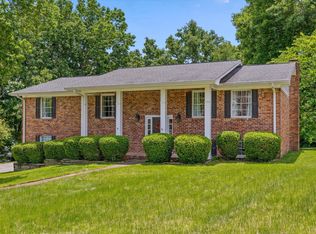 8611 Clearwood Rd, Chattanooga, TN 37421