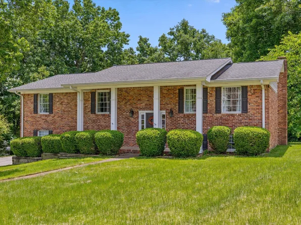 8611 Clearwood Rd, Chattanooga, TN 37421