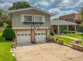 9217 S Karlov Ave, Oak Lawn, IL