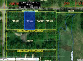 594 W Division Rd, Hebron, IN 46341