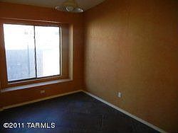 4th image of 7421 S Brackenbury Dr