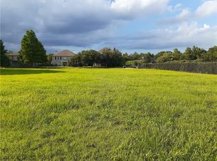 101 Pine Valley Dr, New Orleans, LA 70131