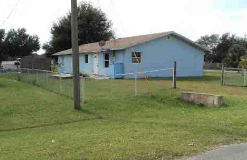 2nd image of 2246 NW 7th Ave