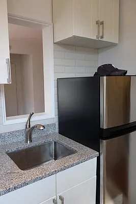 Rented by CG Realty | media 52