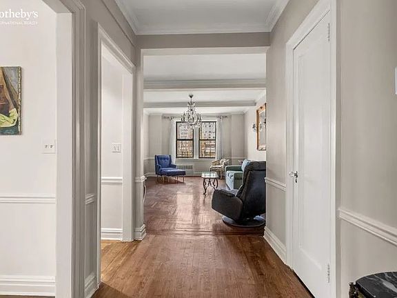 2nd image of 28 W 69th St APT 7A