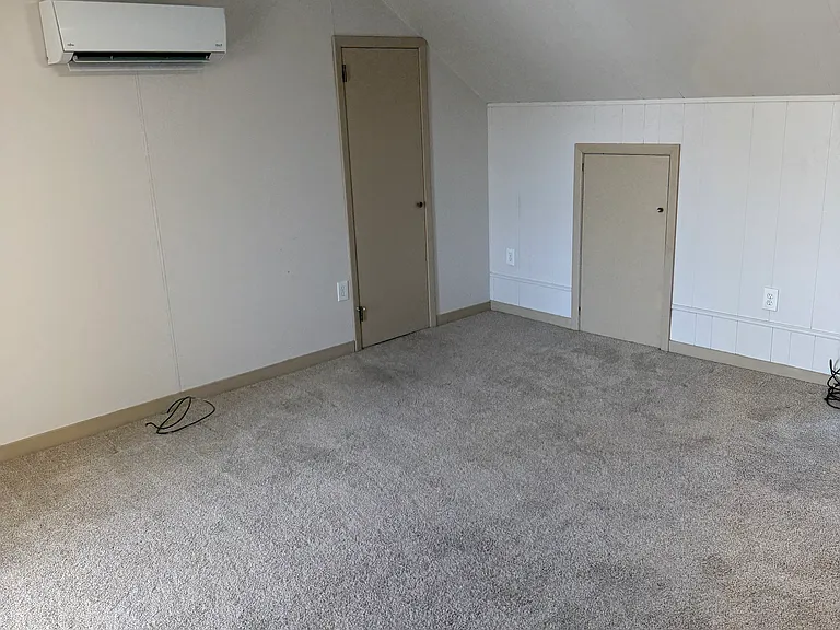 49 E High St #2 — Photo 8