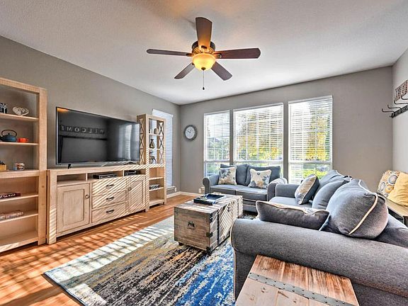 2nd image of 6773 Canterbury Dr