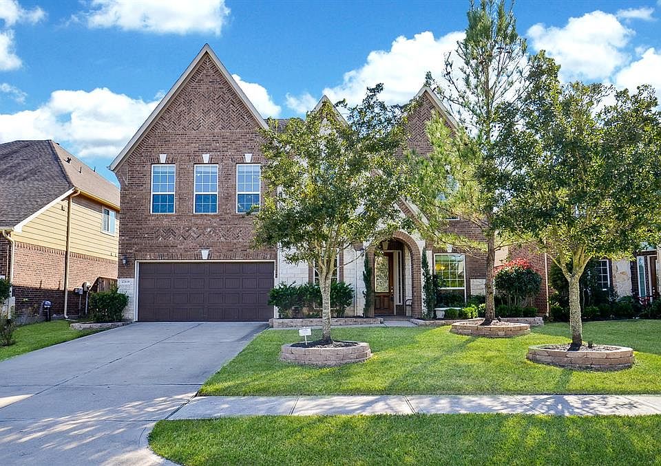 1st image of 27119 Bell Mare Dr