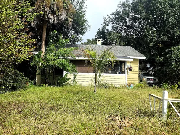7 Howard Dr, Holly Hill, FL 32117