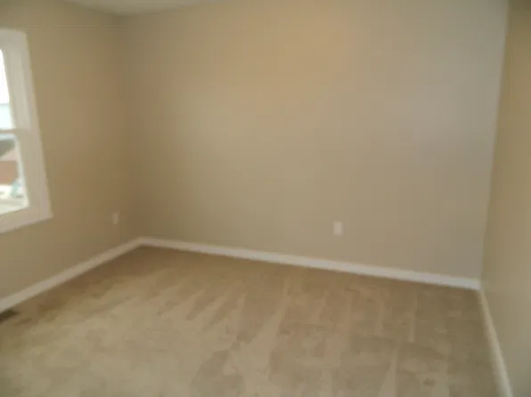 808 NE Jacob St, Grimes, IA 50111