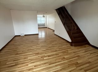 8425 Walker St, Philadelphia, PA 19136