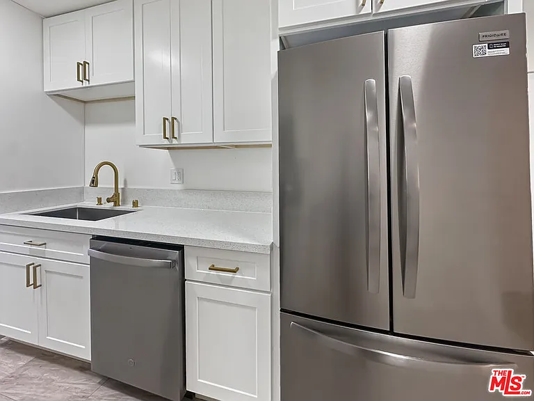 804 E Kelso St #2 — Photo 4