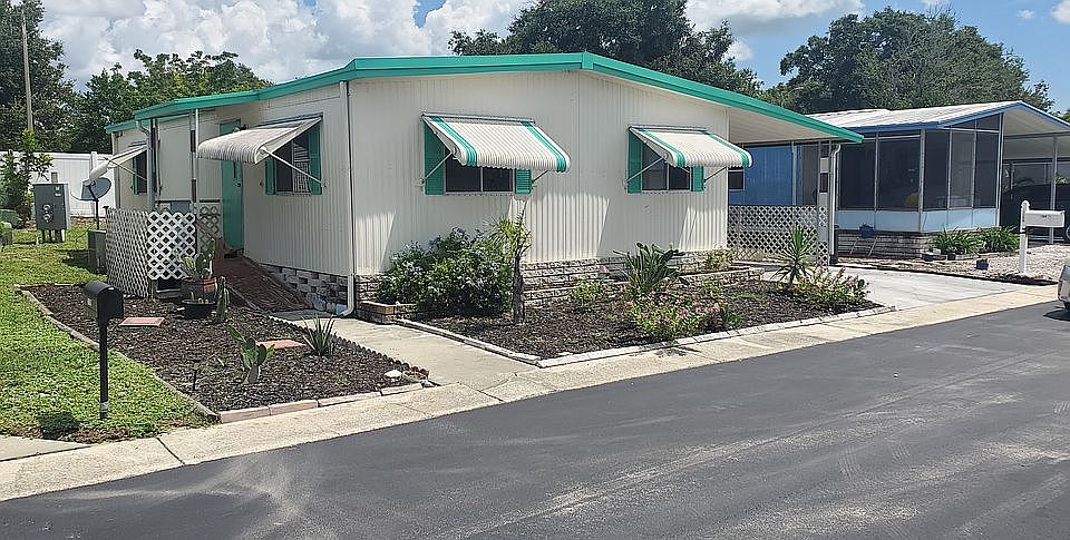 1st image of 6521 Lamprey Ln
