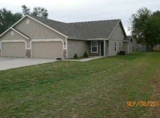315 W 5th St, Edgerton, KS 66021