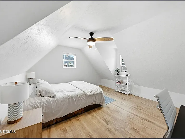 200 Aspen Dr — Photo 8