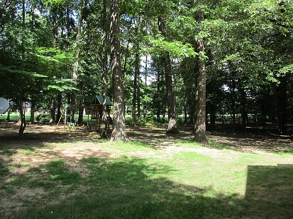 2nd image of 1001 Keith Hills Rd
