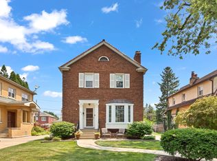 9815 S Hamilton Ave, Chicago, IL