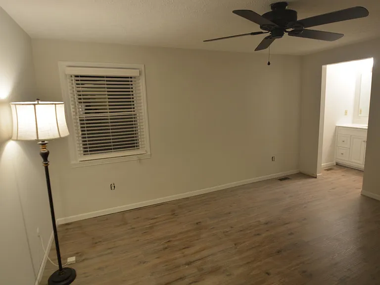 1689 Park Row Dr — Photo 10