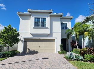 1444 Pongam Ter, Hollywood, FL 33021