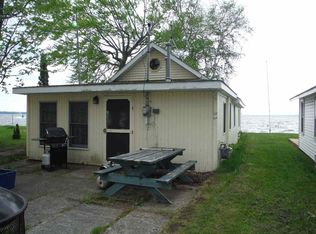 7793 E Houghton Lake Dr, Houghton Lake, MI 48629
