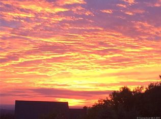 78 Sutton Dr, Vernon, CT 06066