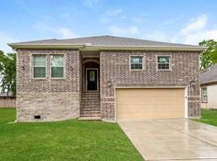 18027 Bambridge Dr, Houston, TX 77090