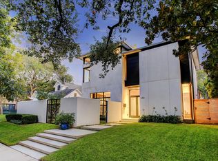 2107 Wroxton Rd, Houston, TX 77005