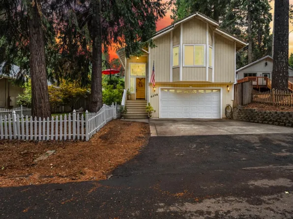 6298 Pine St, Pollock Pines, CA 95726