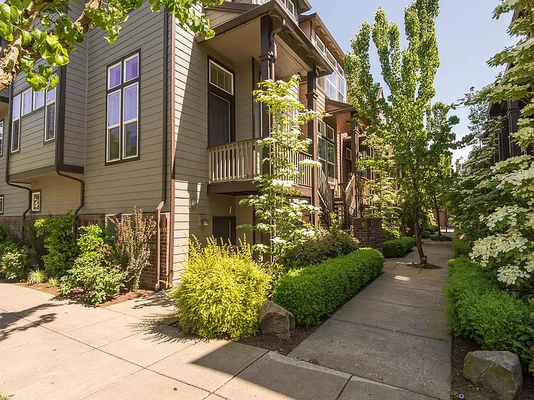 8808 SE 11th Ave — Photo 24