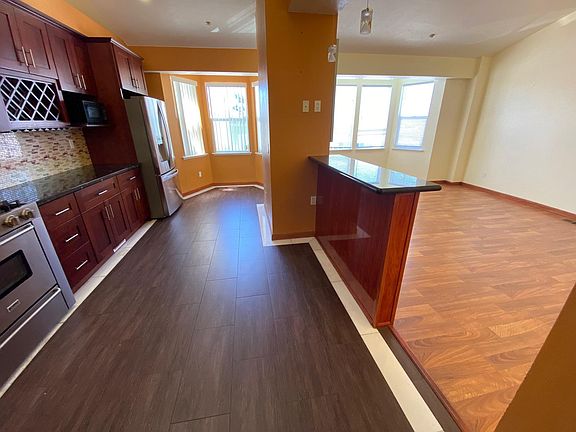 5th image of 669 Bellevue Ave #A