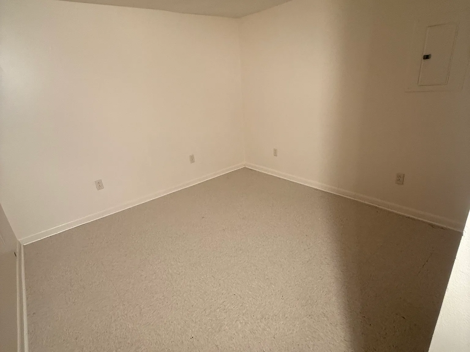 2 bed, $1,200 — Photo 4