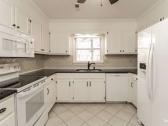 2nd image of 5314 N Oaks Dr