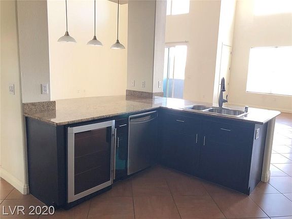 5th image of 32 E Serene Ave Unit 412
