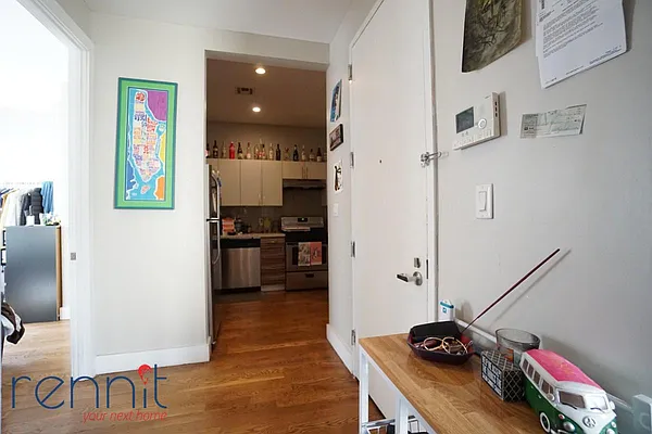 Rented by Rennit Inc. | media 44