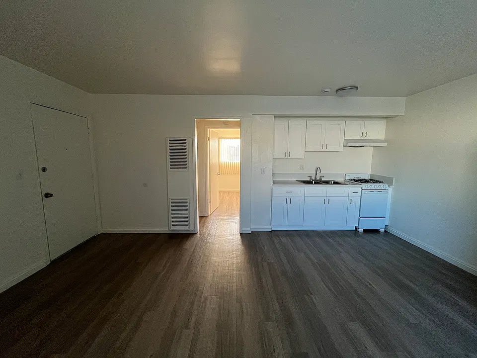 4931 Rosemead Blvd #23