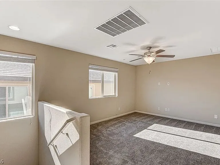 2934 Caxton Grove Dr — Photo 9