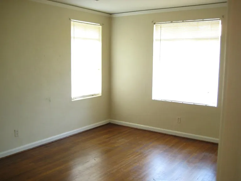 3801 Habersham St — Photo 4