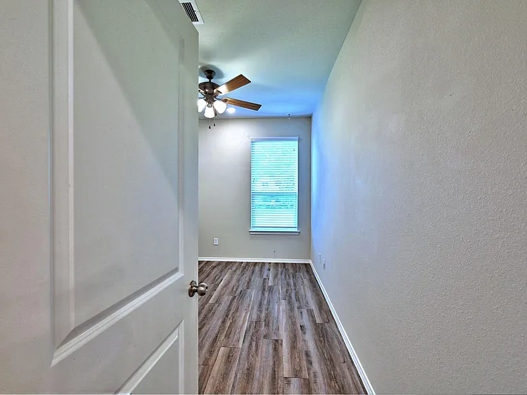 11475 Underwood St — Photo 25