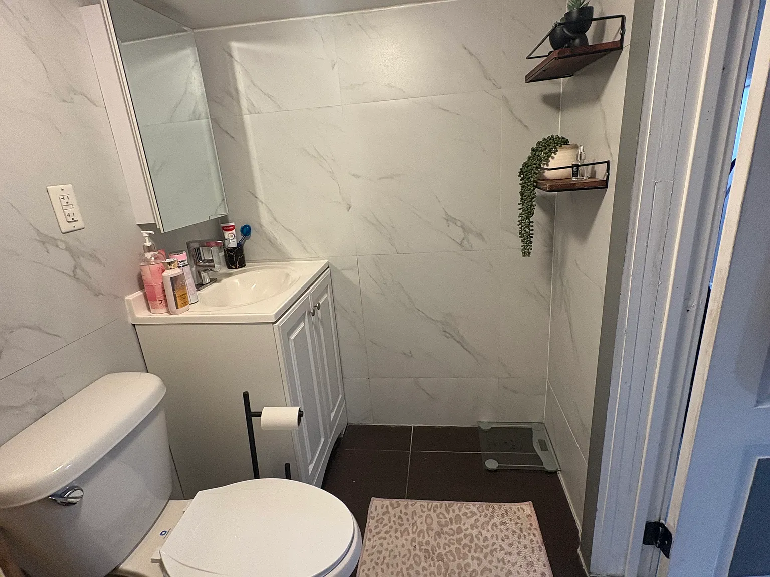 3 bed, $1,200 — Photo 4