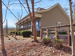 1718 Laurel Mountain Dr, Salem, VA 24153