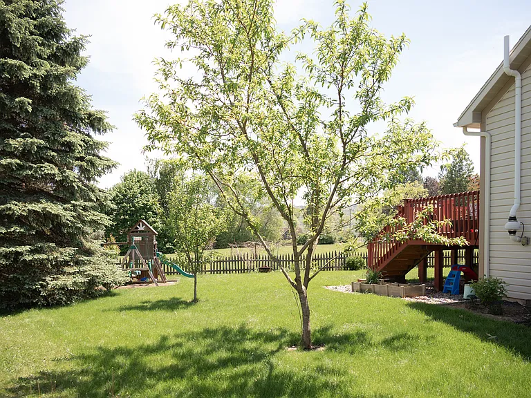 1694 Sheffield Ct — Photo 28