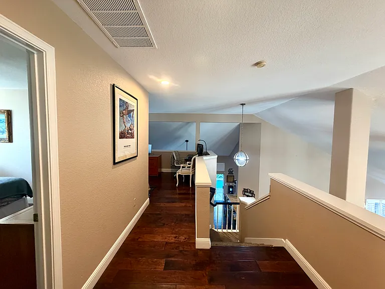2205 Prestwick Dr — Photo 40