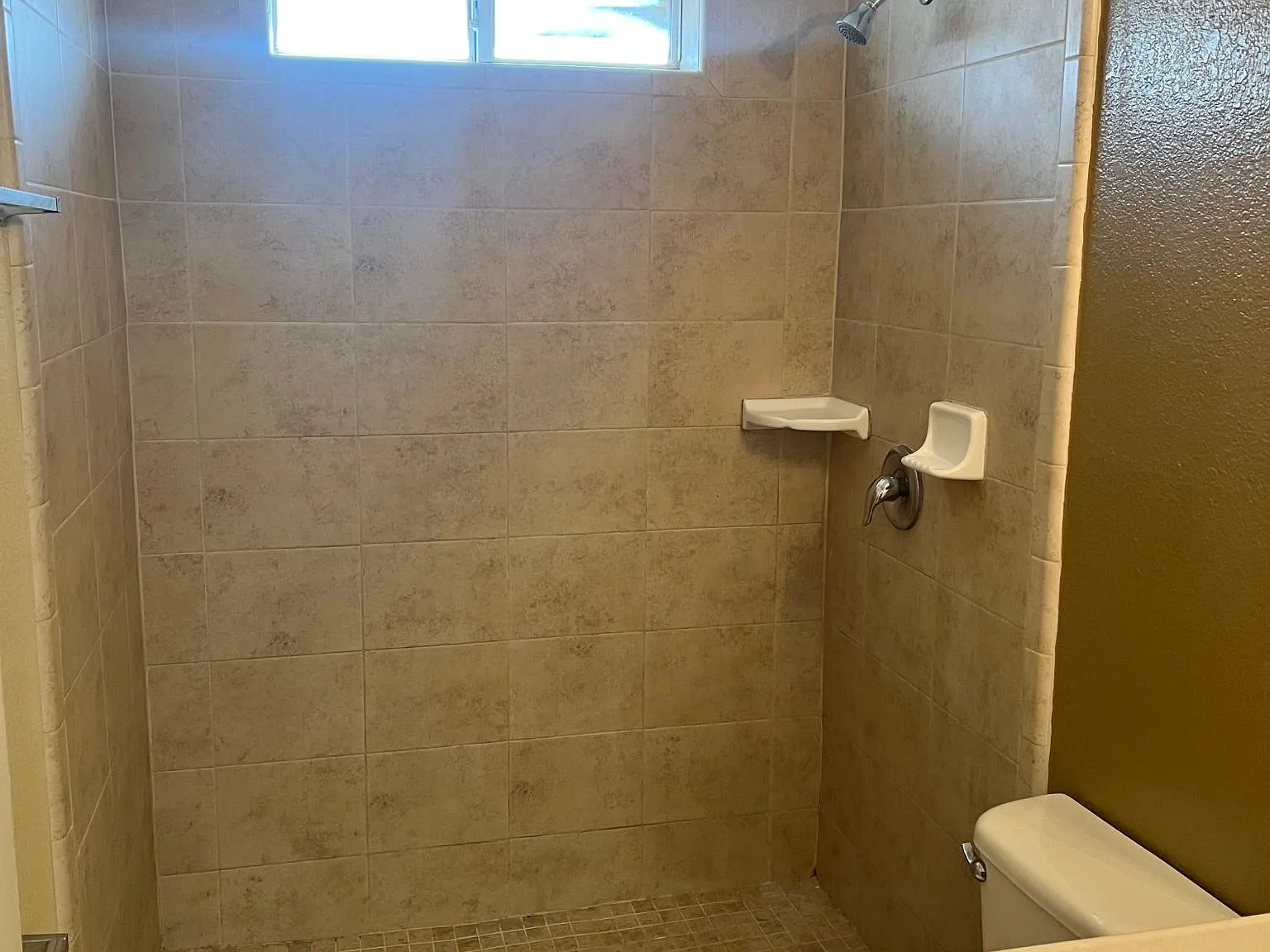 802 W Sioux Rd — Photo 2